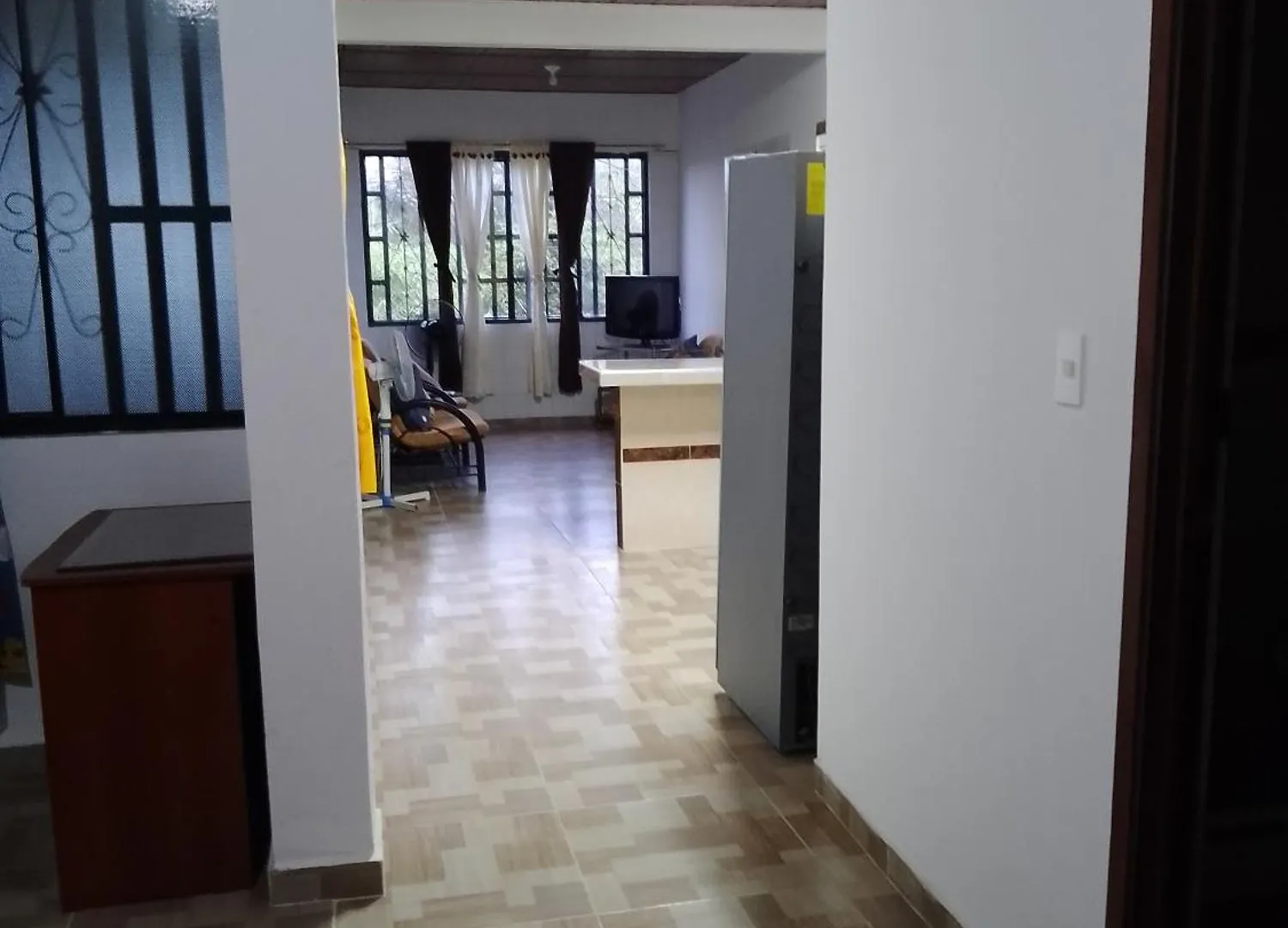 Comodo Apartamento Central En Barrio Semi Rural ビリャビセンシオ 0*,