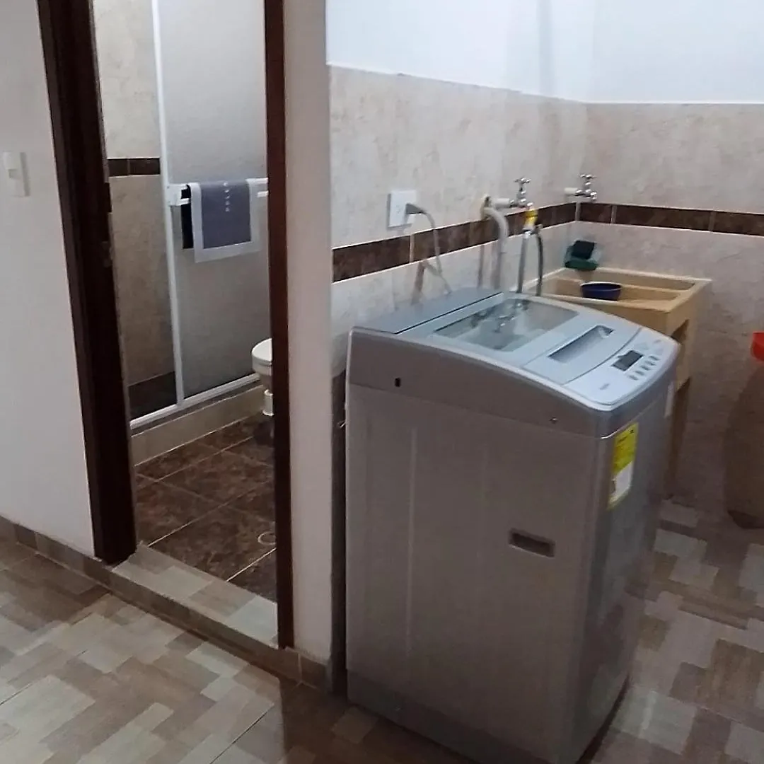 Comodo Apartamento Central En Barrio Semi Rural ビリャビセンシオ 0*,  コロンビア